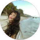 Tia Mahayoni profile picture